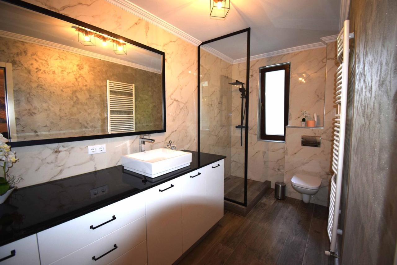 Luxury Apartment Central Târgu-Mureş Eksteriør bilde